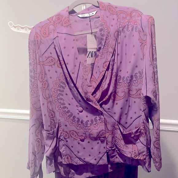 Zara lightweight paisleys lavender pant and blazer set - Picture 6 of 8